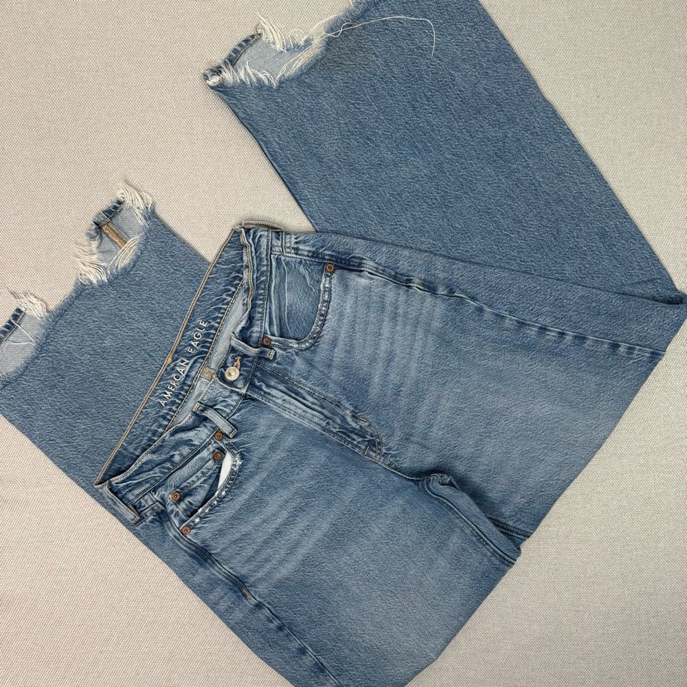 American Eagle Super High Rise Baggy Wide Leg Regular Medium Bright Indigo 6 - Picture 3 of 10